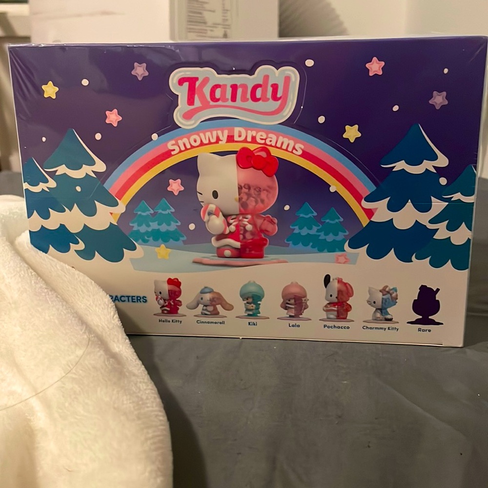 Kandy Snowy Dreams Sanrio characters blind box